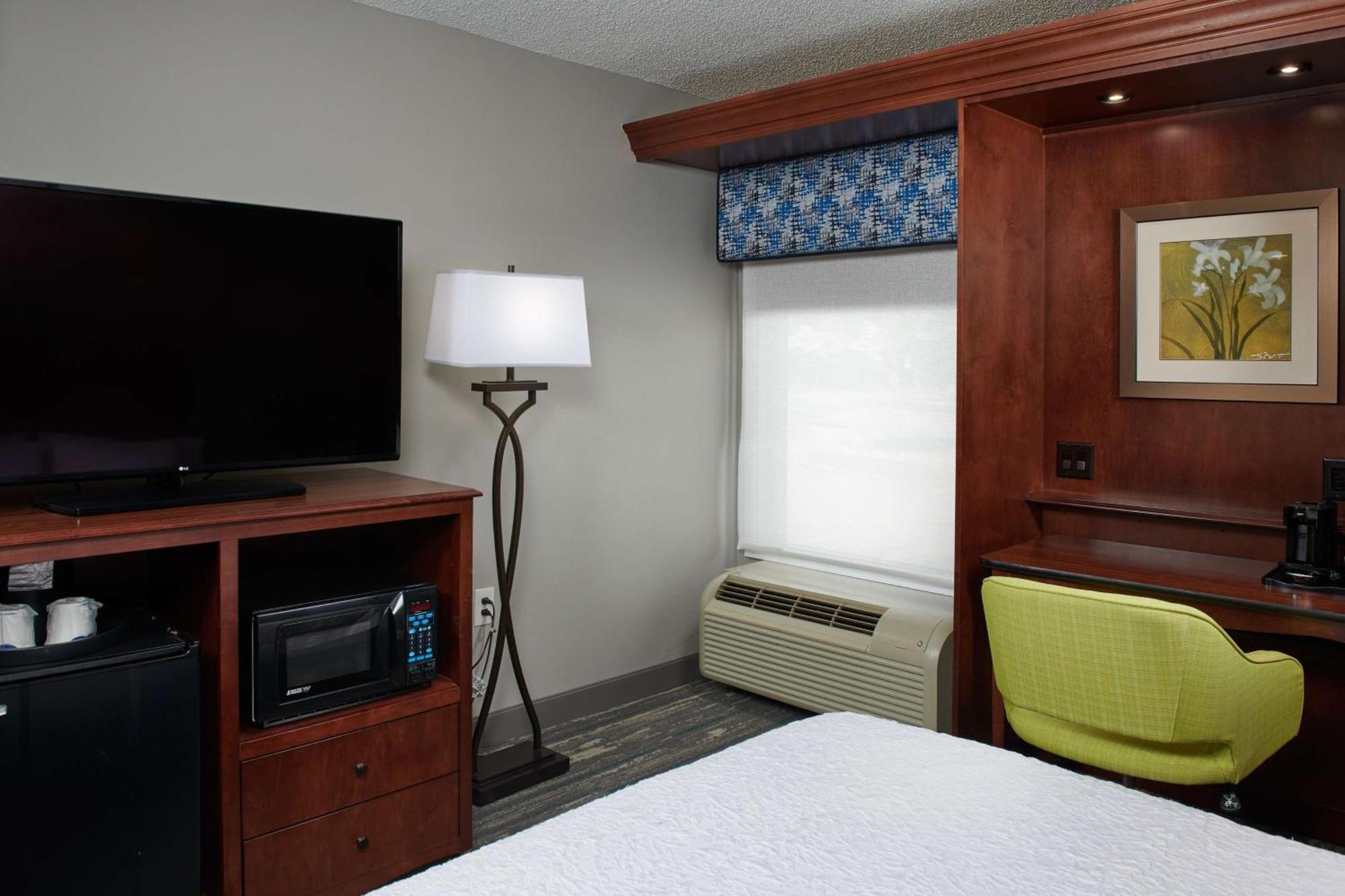 Hampton Inn Atlanta-Cumberland Mall/Cobb Galleria Area Smyrna Eksteriør bilde